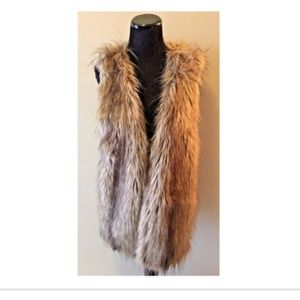 ヴィヴィアンタム　チベットラム　毛皮　ロングマフラー　ショール　ベージュ Vivienne tam with fur - Gem